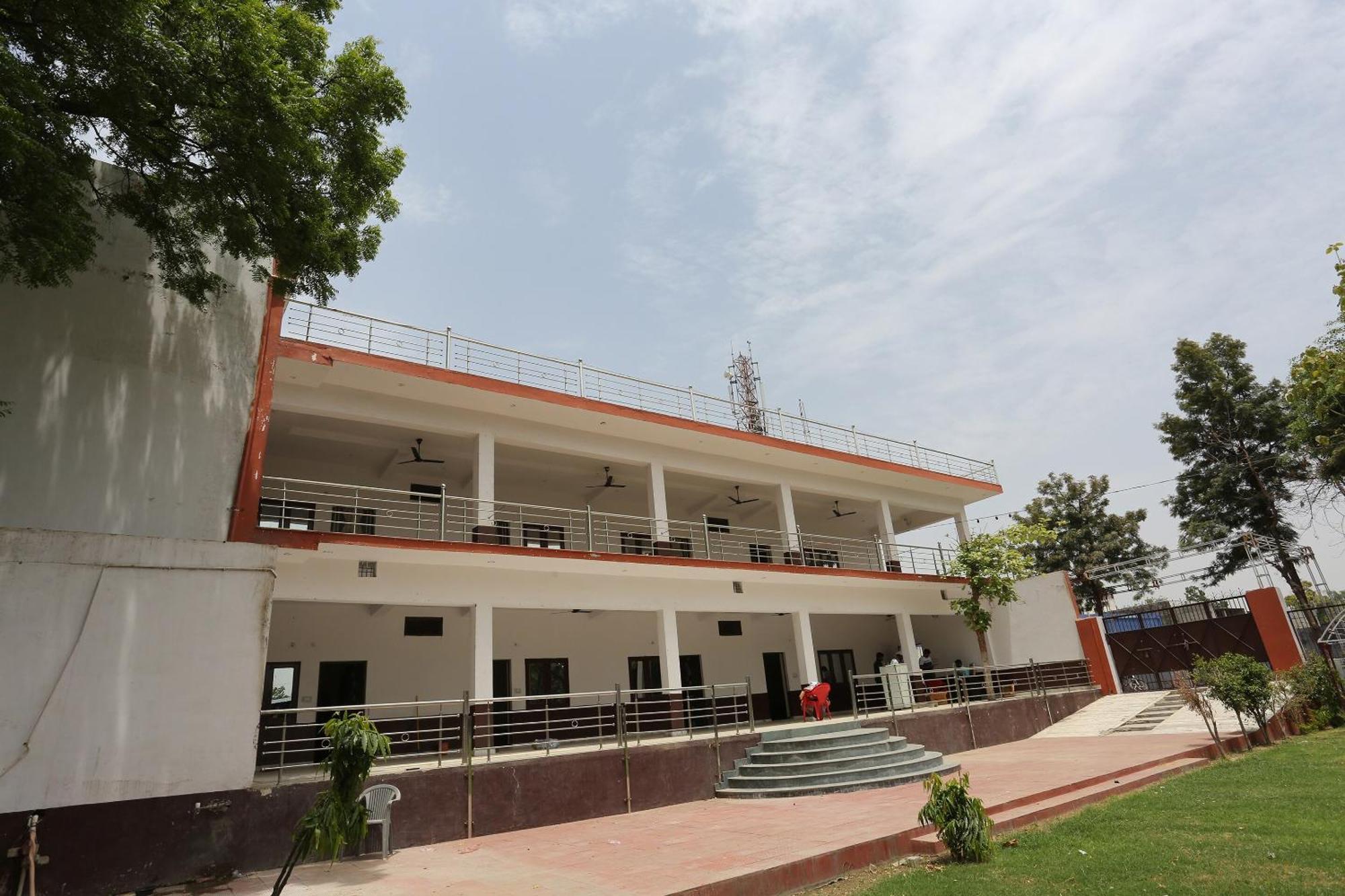 Hotel Spot On Angel Garden Alīgarh Exteriér fotografie